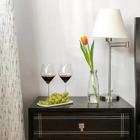 Rent Like - Krzeptowskiego 6 *